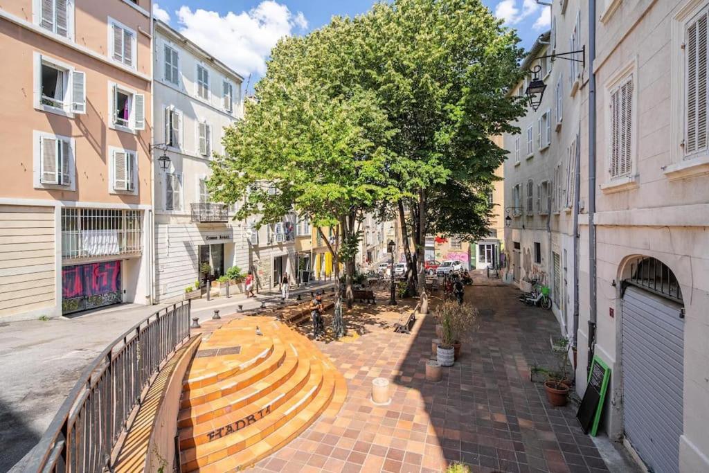 Charmant T2 Au Coeur Du Panier Marseille Exterior photo